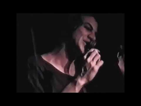 Ween - Reggaejunkiejew - 1992-11-28 Houston TX Emo's