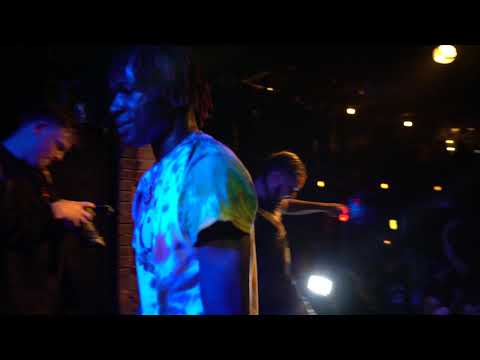 Lil mop top makes it rain