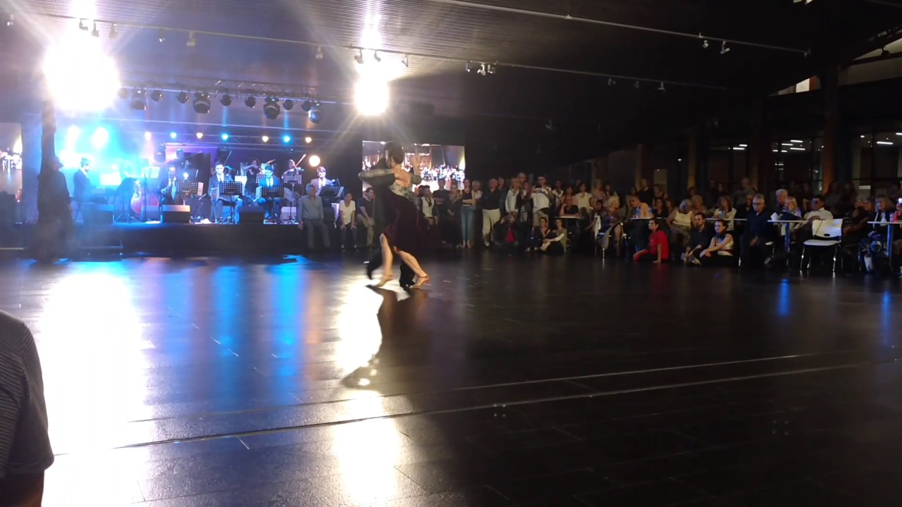 Corina de la Rosa y Alejandro Andrián en el CCK. (29-Abri-17) 1/3