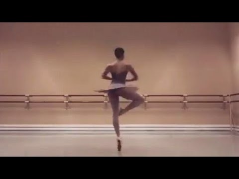 Lada Sartakova's incredible turns - Vaganova Academy