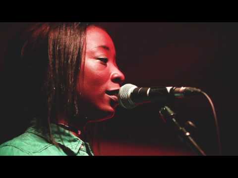 Hype O - Badabang (Live at Plugged)