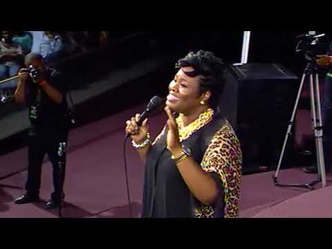 James Fortune - We Give You Glory feat. Tasha Cobbs Leonard (Live Video)