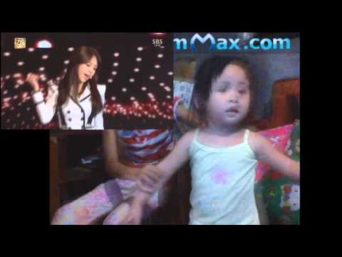 Baby Mikay while watching video of Girl's Day & A Pink - No No No + Expectation Collaboration