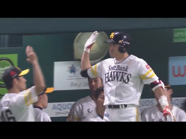 【7回裏】4番がチームを鼓舞!! ホークス・内川の反撃弾!! 2017/4/22 H-E