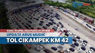 Kepadatan Arus Mudik di Tol Jakarta-Cikampek KM 42 Terpantau Ramai Lancar