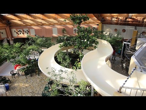 Reifenrutsche :: Lazy River | Center Parcs Nordseeküste Tossens