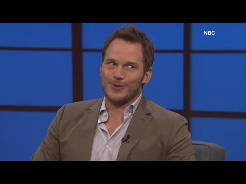 Chris Pratt Recalls That Time He Flashed Amy Poehler