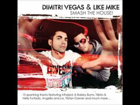 Swedish House Mafia's - Save the World (Dimitri Vegas & Like Mike Remix) Live at Tomorrowland 2011