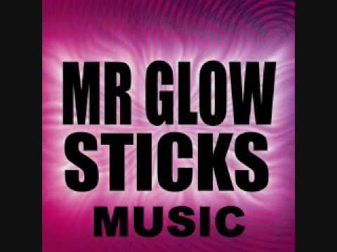 Kid Cudi vs Dave Darell - Children Of The Day N Nite (Mr Glow Sticks 2009 Remix)
