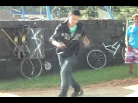 dee lenon station ( free step)