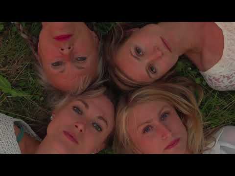 Reflections A film by Sara Broos Int. Trailer 2016