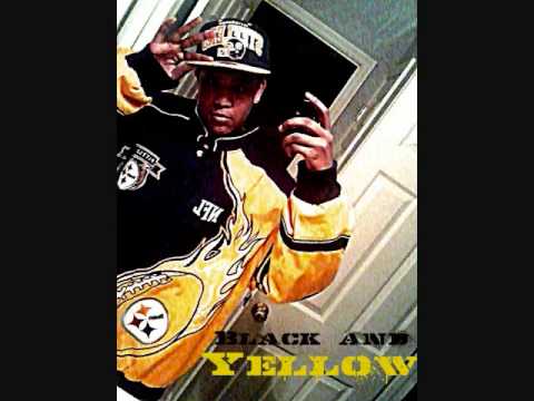 M.O.E Squad Feat Mr. Murk-Momma Raised A Gangsta