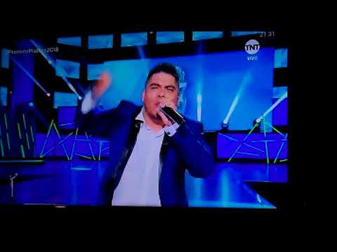 Aczino Y Arkano en los premios platino