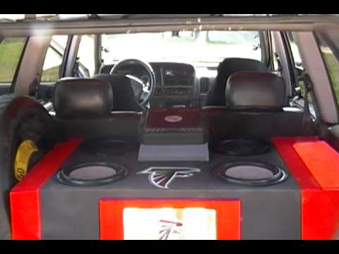 4 Rockford 10s on a 2000 watt Power acoustik BAMF Amp