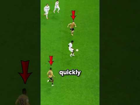 This dribble by Vinicius Junior Shouldn't even be considered just one of the best in football...