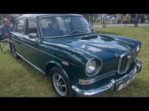 Wolseley 2200