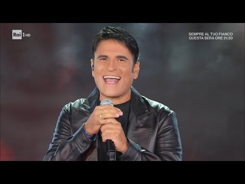 Sal Da Vinci canta "Rossetto e caffè" - Domenica in 15/09/2024