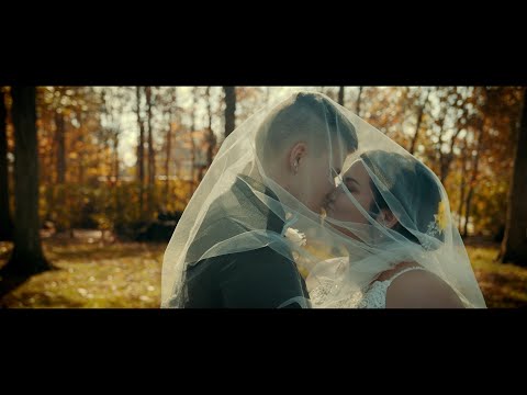 Erin & Ashley Selhorst