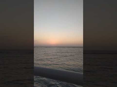 satysfying sun set view   on seaside🌥️🌊#shorts