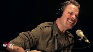 Hiss Golden Messenger - "Say It Like You Mean It" (Live at WFUV)