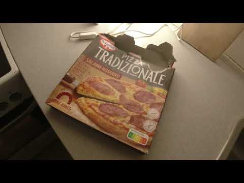 MongoTV_10483 - MIT NYTÅR 2023 - Del 7 - Ligger En Frost Pizza i Ovn Nytårsaften