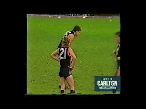 Warren McKenzie 1986 - Carlton Football Club Past Player