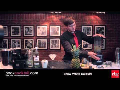 How to make a Snow White Daiquiri (bookcocktail.com) - Cocktail Making Class