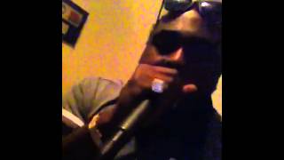 Dooney boy studio wit deucemoney