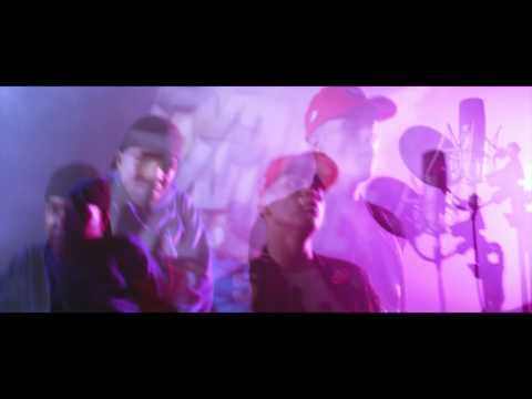 MC Novinho da Praça e MC Topre   BumBundão Web Clipe DJ Leozinho