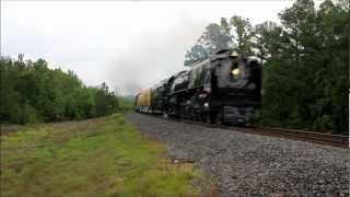 preview picture of video 'UP 1982 Throttled up with the UP 844 at Darden, TX'