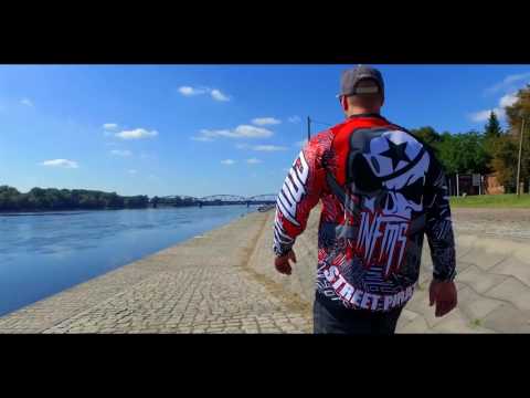 Buczer - Życie Zmienia Się prod. CRACKHOUSE