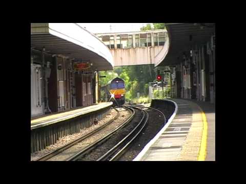 Freight Action! DRS 37069 + 37603 Thrash Through Tonbridge,DB 66152 & DRS 66433 At Swanley
