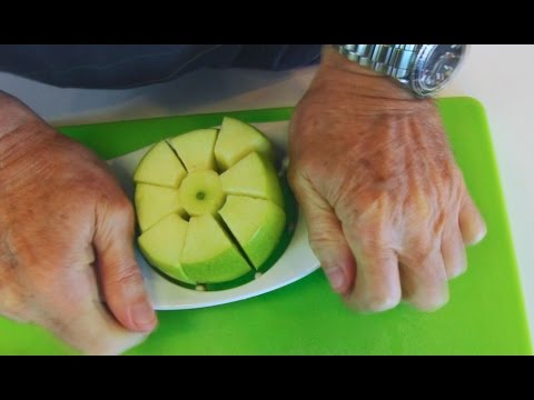 Betty's Quick Tip 120  --  How to Core and Dice an Apple (Rick)