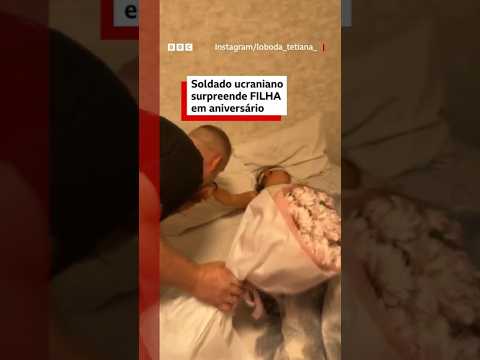 Soldado ucraniano surpreende filha ao voltar para casa no aniversário dela