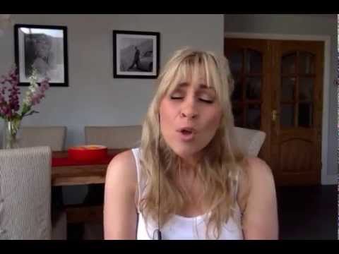 Heaven (Must Have Sent You) into Your Arms The Elgins (Northern Soul) cover Sarah Collins