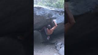 Video thumbnail de Chapman overhang, V1. Yosemite Valley