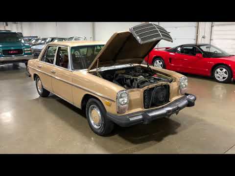 1975 Mercedes-Benz 240D (CC-1472592) for sale in Grand Rapids, Michigan
