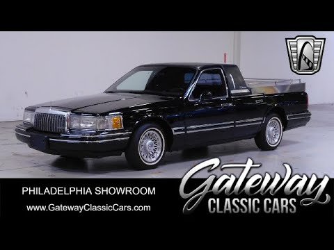 1993 Lincoln Town Car (CC-1858297) for sale in O'Fallon, Illinois