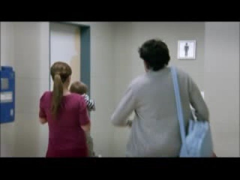 Comercial 80 - Huggies: Shopping con Florencia Peña