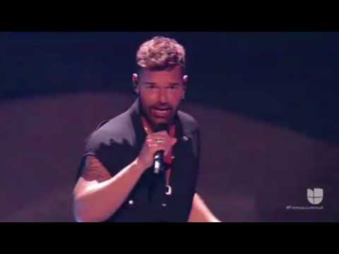ricky martin y paloma mami — que rico fuera (premios juventud 2021)