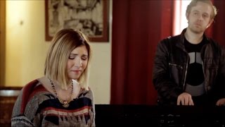 Jesus Culture (Kim Walker - Smith)  // Show Me Your Glory // New Song Cafe