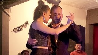 Video thumbnail for Erika López y Jose Halfon. Corrientes y Esmeralda (Pugliese) Milonga El semillero. Jul24