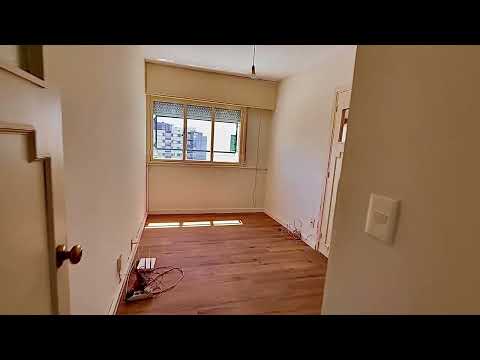 Video de YouTube - Pocitos Venta / Alquiler , excelente semipiso con vistas al Río!  Rambla 3 Dormitorios 3 Baños Garaje, vista espectacular !!