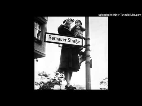 Today's Tango Is... Lo Han Visto Con Otra - Robert Gaden