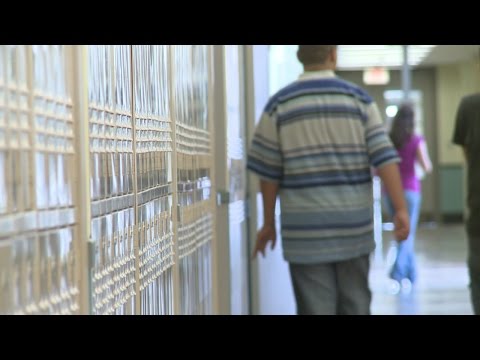 Proposed truancy law takes aim at licenses