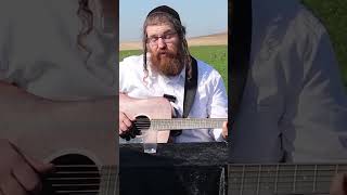 "כל הכאבים המכשולים הנסיונות הכל היה כדאי כדי להגיע"...  כדי לגלות הר של זהב ומבצר של מרגליות...