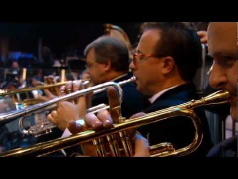 Robbie Williams - The Lady Is A Tramp - Live at the Albert - HD