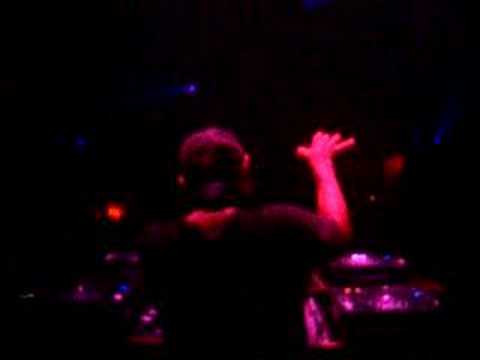 DJ Roog at Franchise 083106