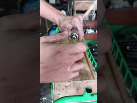 Service lock out dan reabond fork suntour xcr