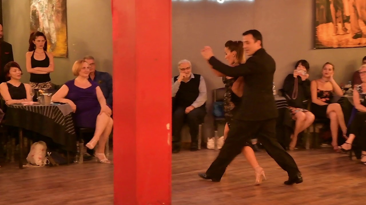 Laila Rezk y Leandro Oliver en Porteño y Bailarin - 2